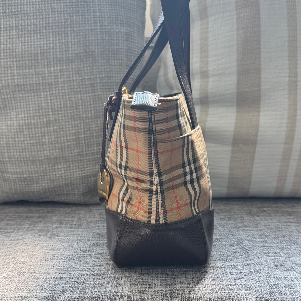 Small Burberry Beige Checkered with Brown Leather Accents Hand Bag - Picture 5 of 13